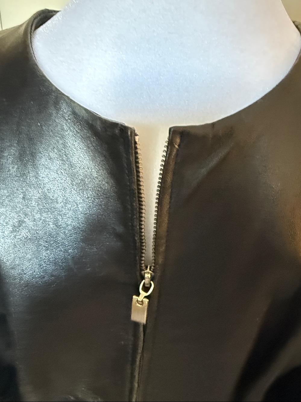 bagatelle SZ M zip front leather jacket. Round neck trim fit. Great condition - Picture 2 of 12